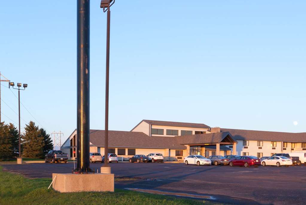 Americinn By Wyndham Wahpeton Buitenkant foto